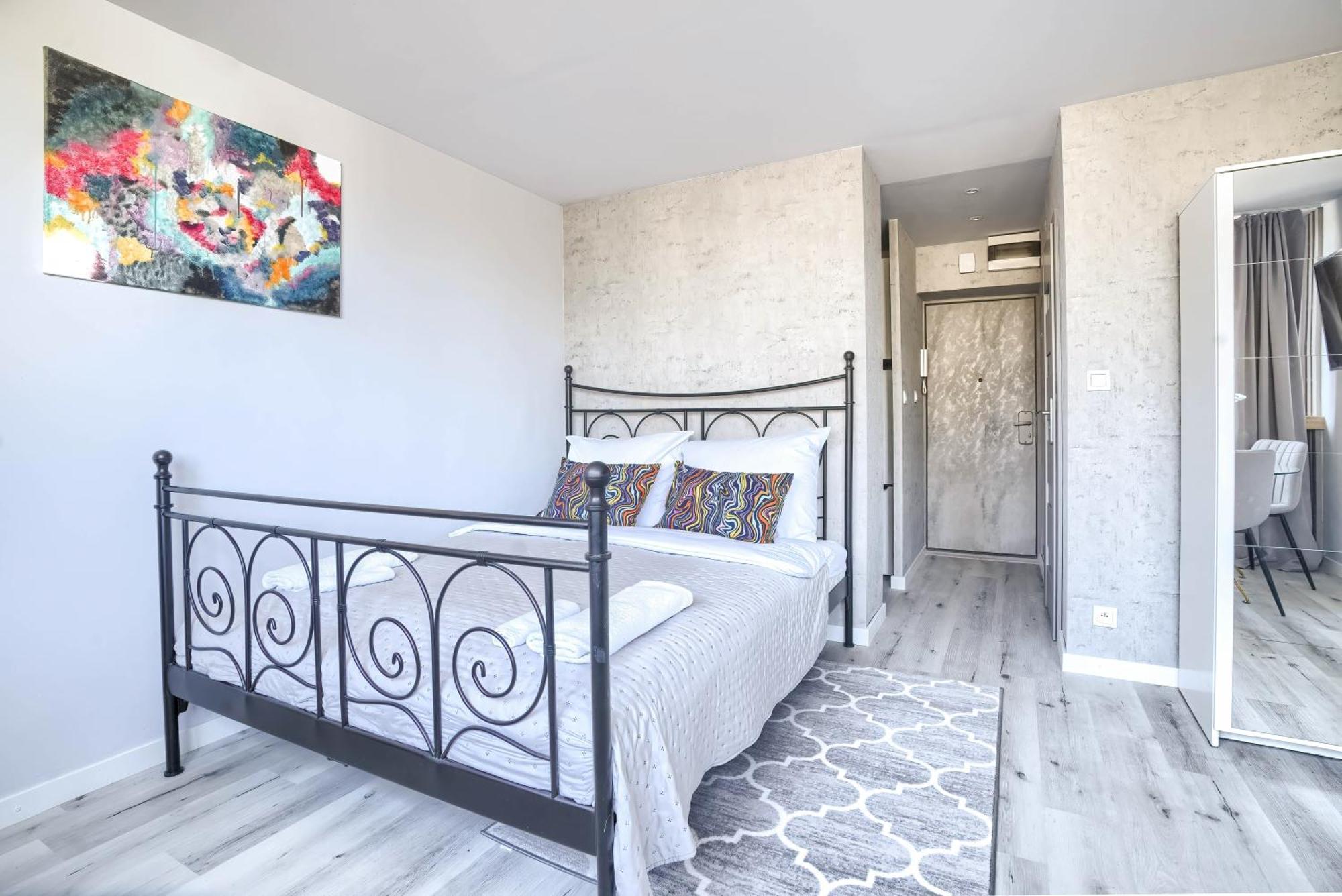 Apartment Corolla - Rynek Starego Miasta - Solidarnosci 71